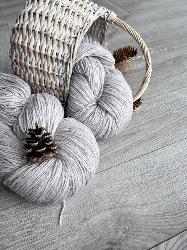Premium Grey Wool Yarn - Luxuriously Soft & Cozy for Crafting