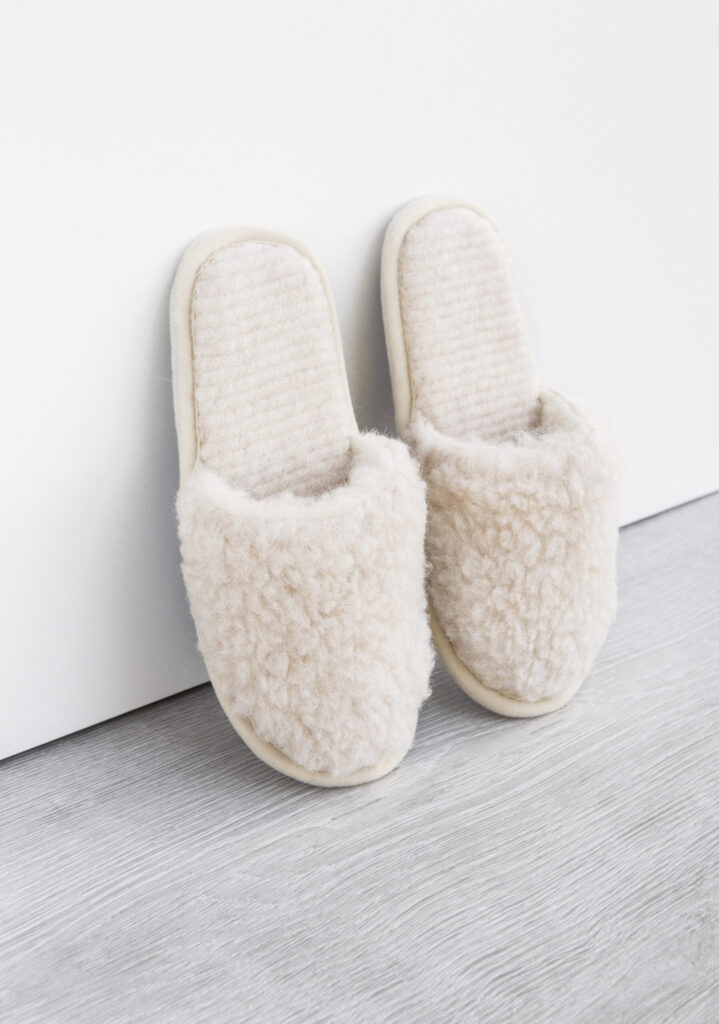 Cozy Merino Wool Slippers – Ultimate Comfort & Warmth for Your Feet