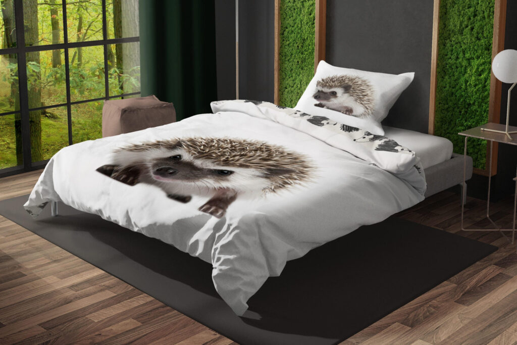 Cozy Hedgehog Premium Cotton Bedding Set - Adorable Comfort for Sweet Dreams