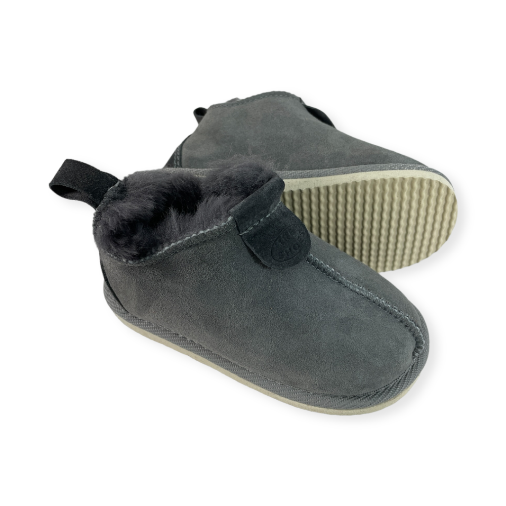 IRE SHOES children's grey sheepskin boots