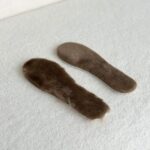 Natural fur insoles with latex