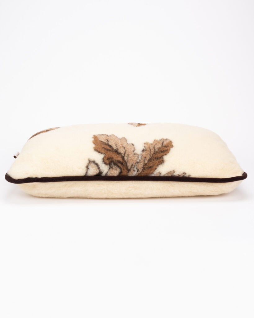 Natural Merino wool pillow OAK