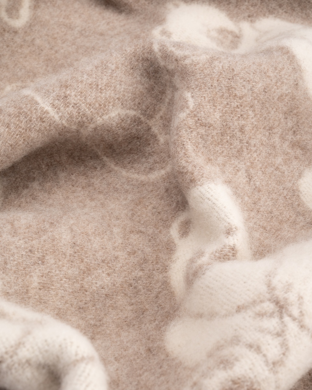 Children's woollen BROWN BEAR blanket