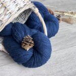 100% natural sheep wool yarn DARK BLUE - 1kg