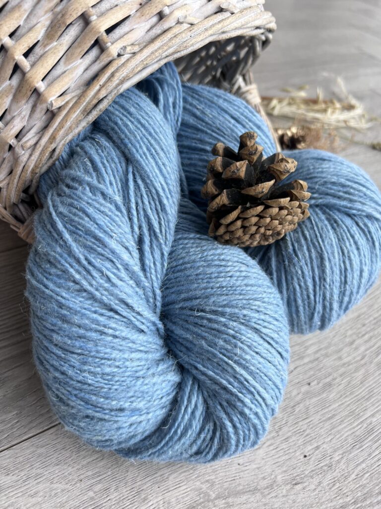 Natural sheep wool yarn LIGHT BLUE 0,5kg