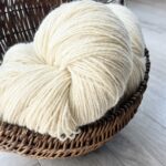100% natural sheep wool yarn WHITE - 1kg