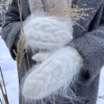 Woollen gloves