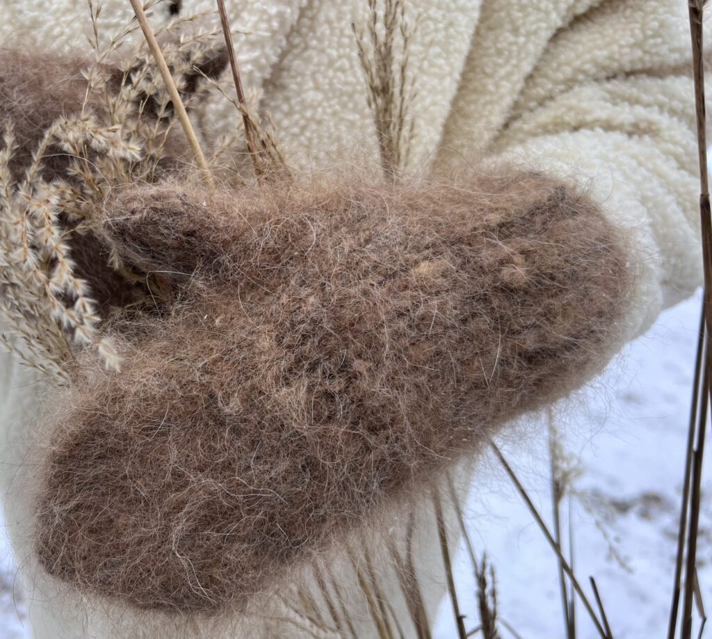 Mittens brown 100 % dog wool gloves