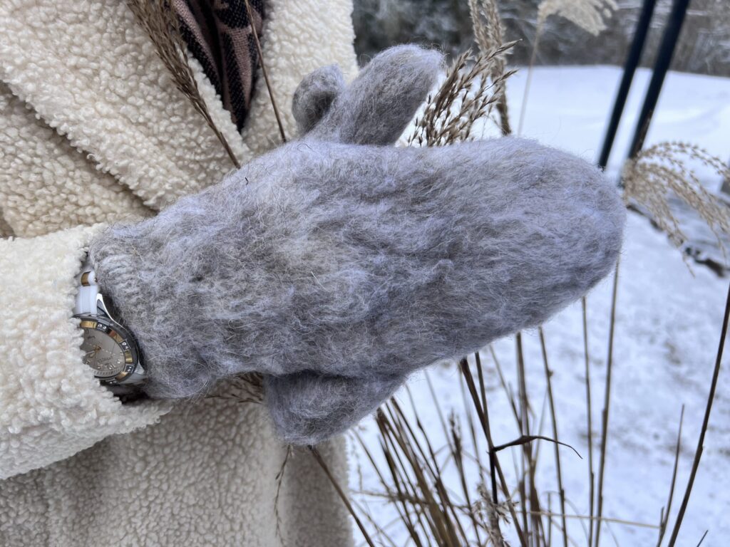 Dog wool mittens PILKOS