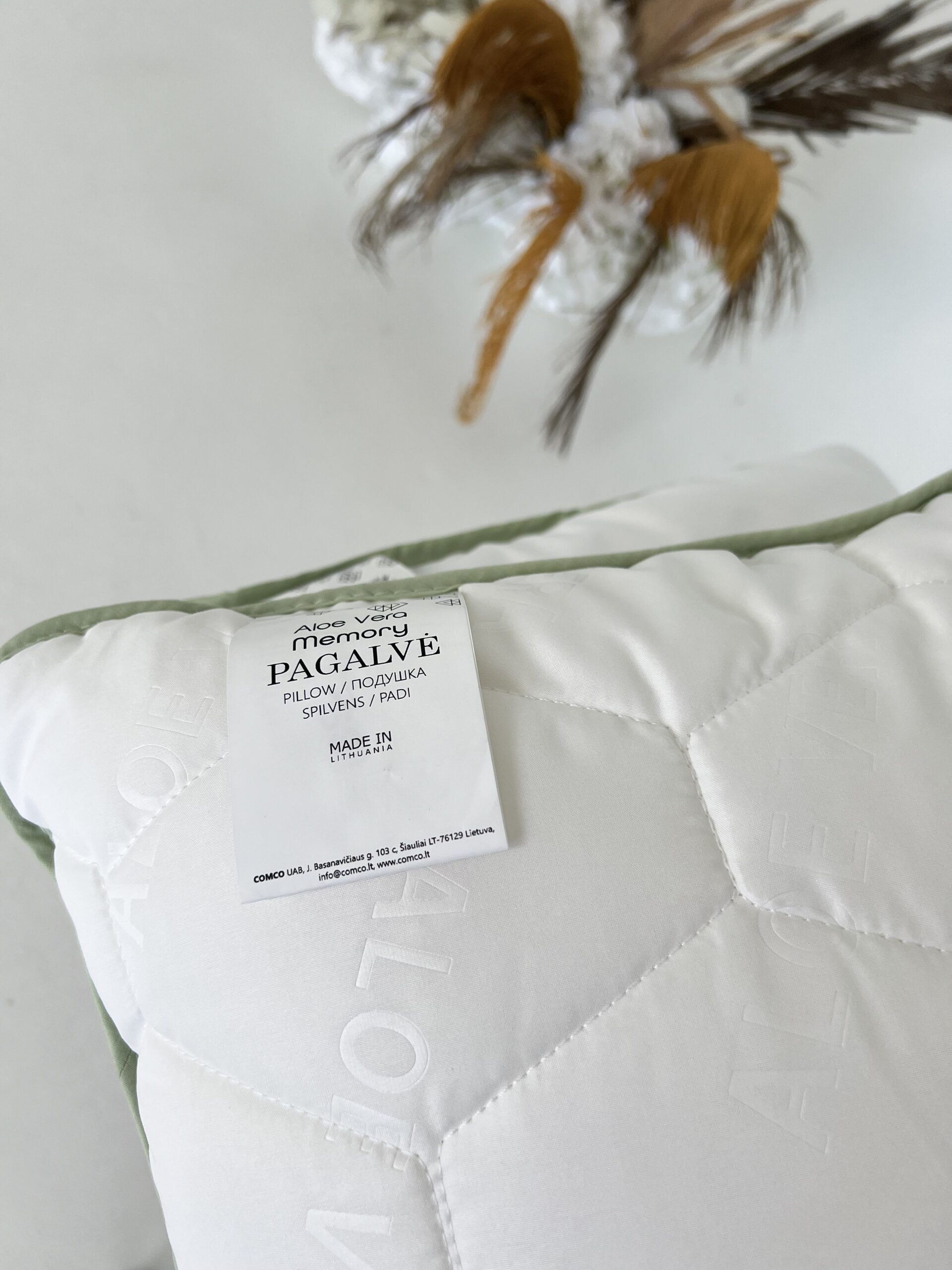 Antibacterial pillow with ALOE VERA extract