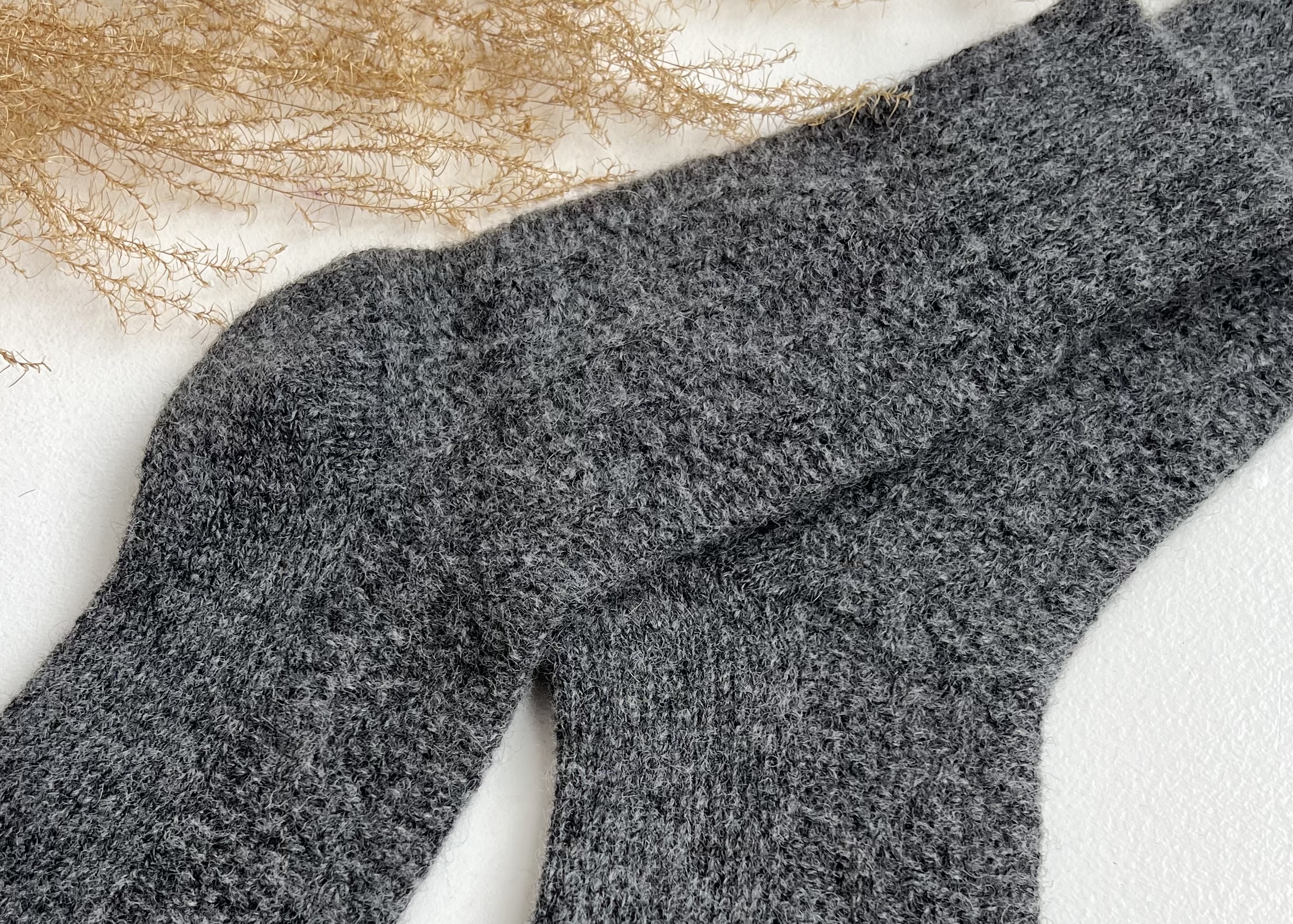 WoolLando New Zealand sheep wool socks GRAFFITY