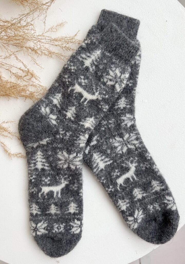 Merino wool socks WINTER IN THE FOREST