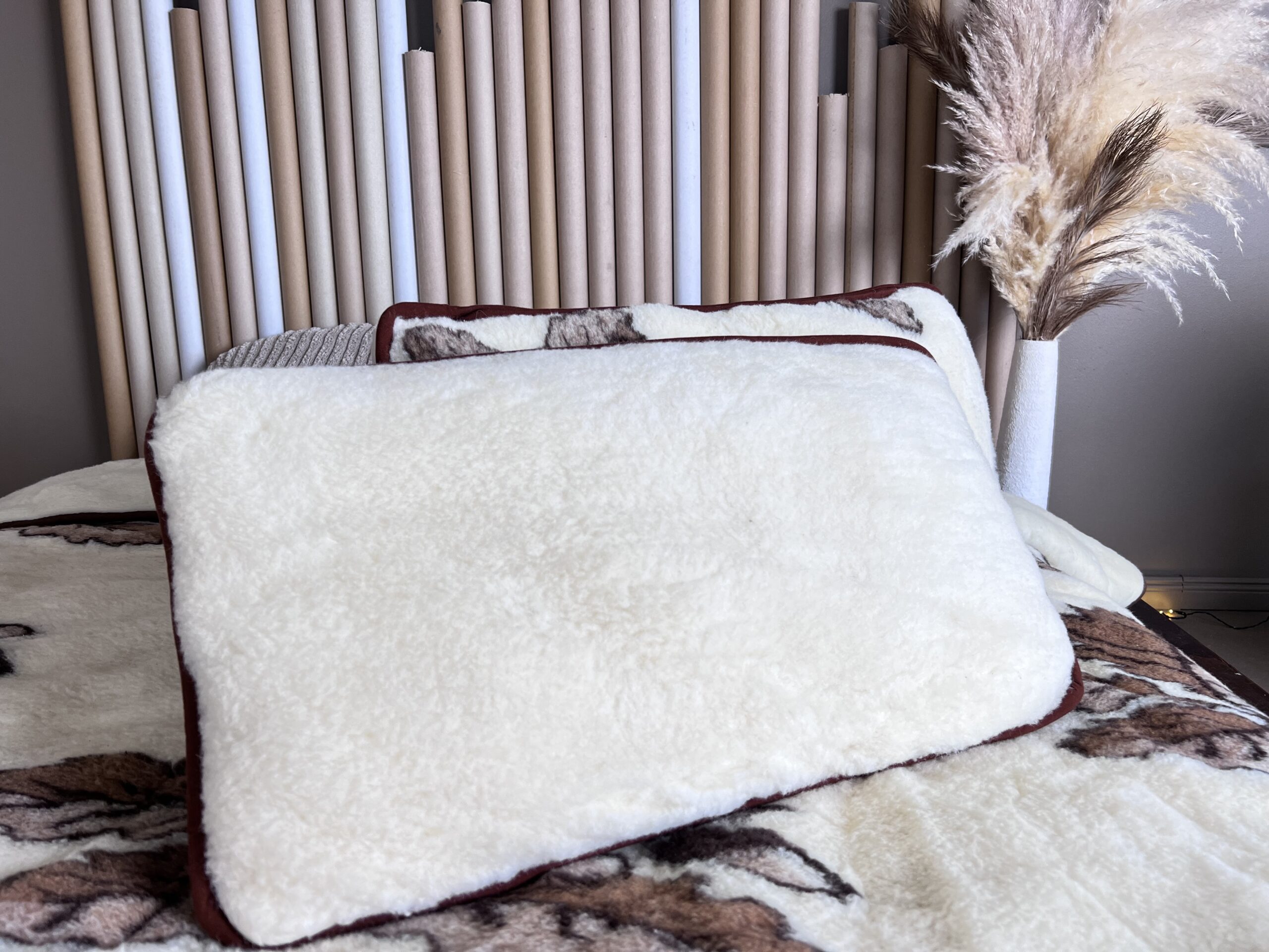 Natural 100% Merino wool blanket OAK 800 g/m