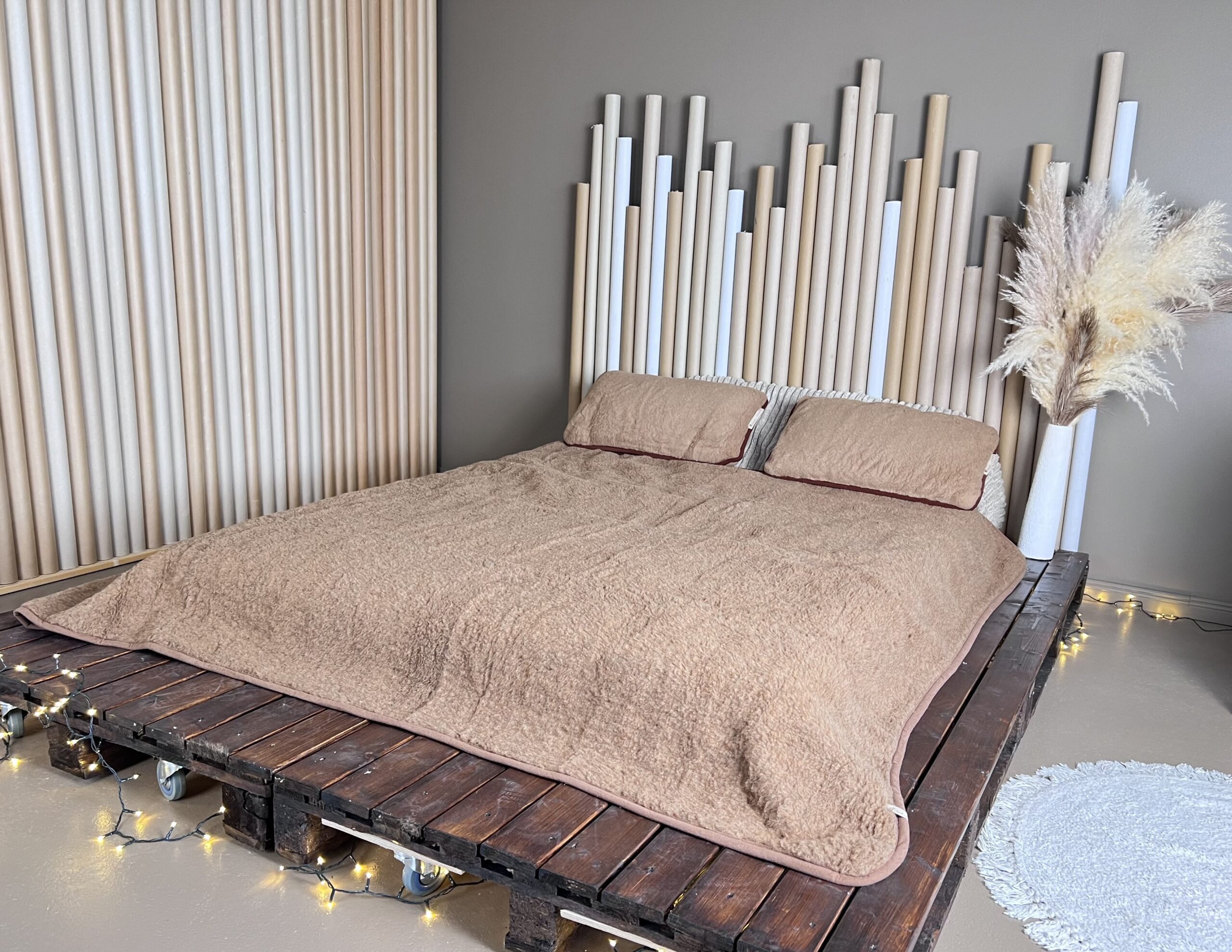 WoolLando natural camel wool bedding BROWN