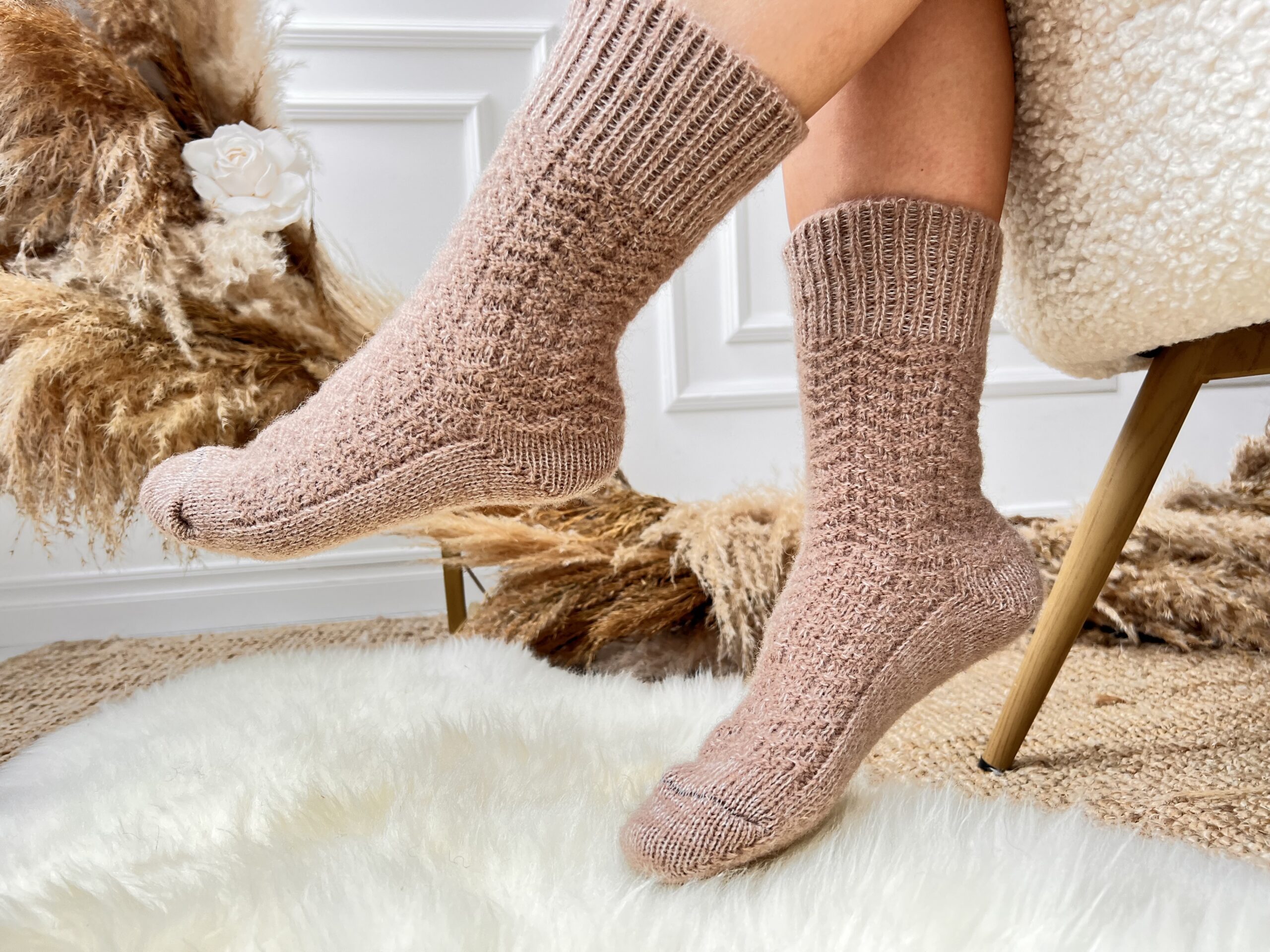 New Zealand sheep wool socks LATTE