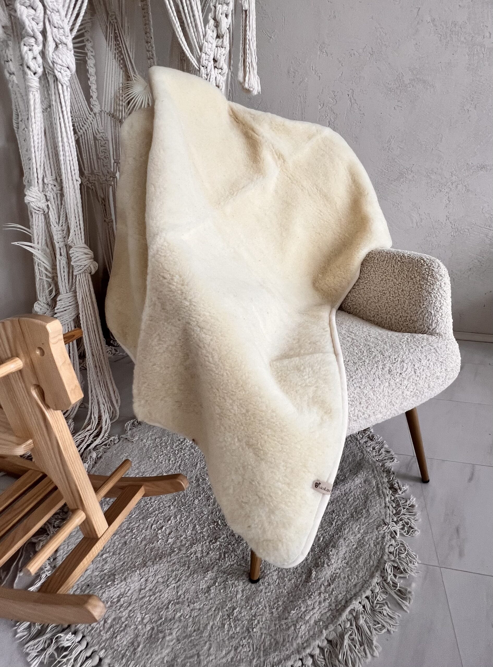 WOOLLAND Children's Merino Wool Lightweight Blanket - Comforter