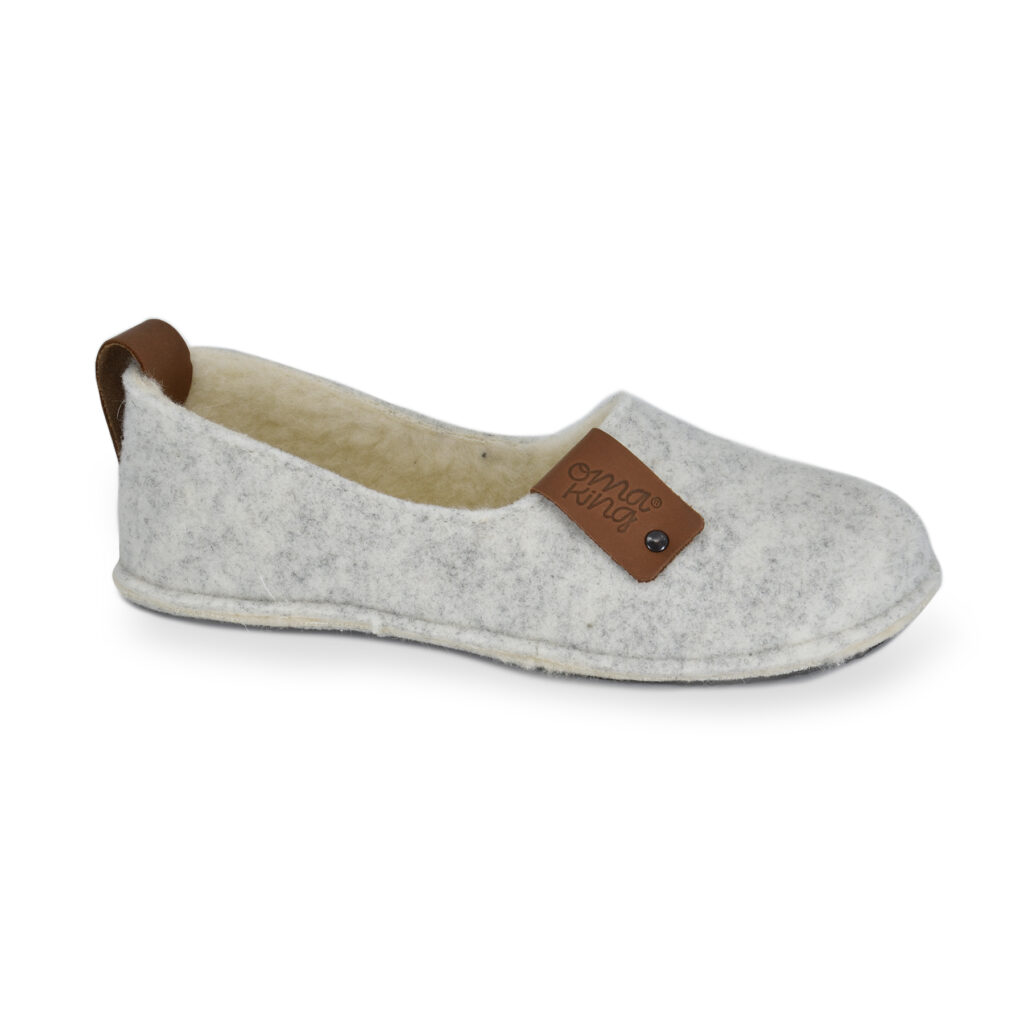 Light grey natural wool rolled slippers - slippers TOKU