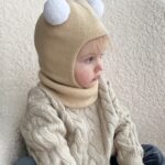 Merino wool children's helmet beige POMPONAS