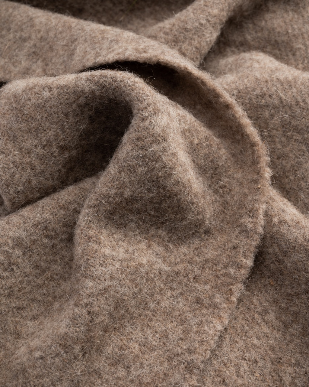 WoolLando 100% NEW ZEALAND wool luxury blanket LIGHT BROWN