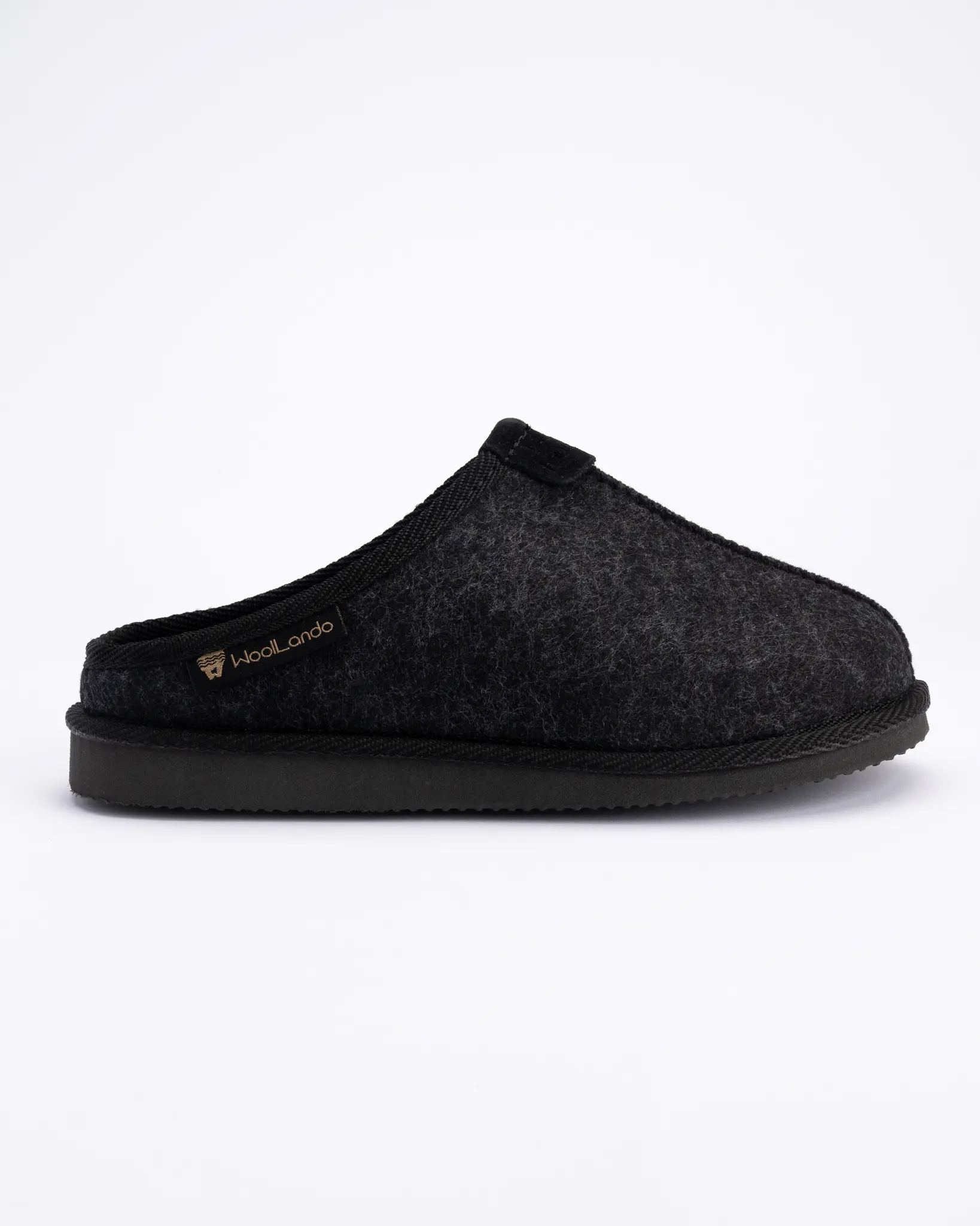 WoolLando men’s felted slippers made of natural wool – CARBON