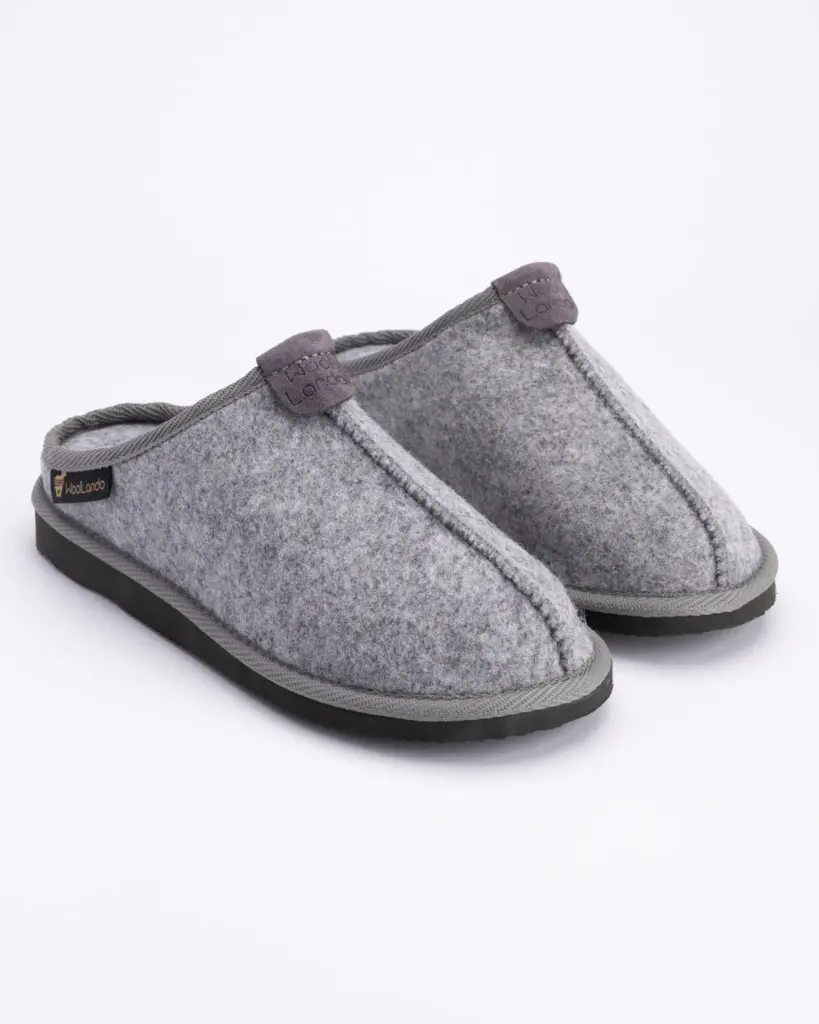 WoolLando men’s felted slippers made of natural wool – MIST