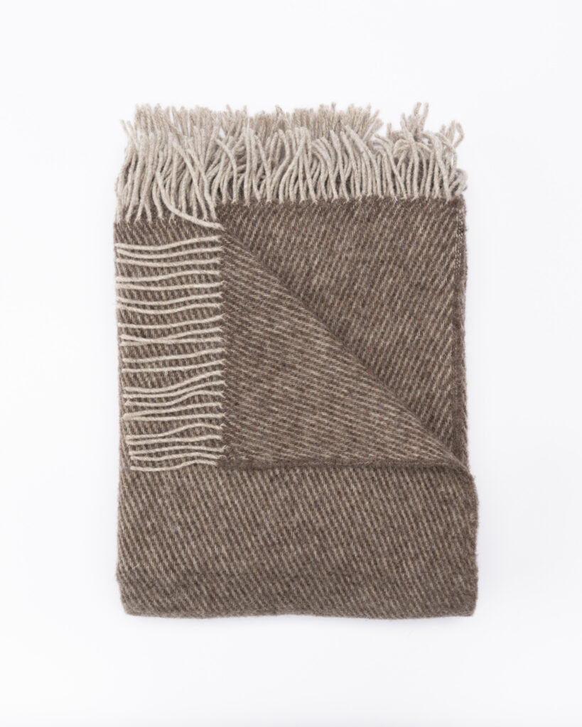 WoolLando 100% NEW ZEALAND luxury blanket STRIPED DARK BROWN