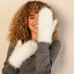100% angora rabbit wool PREMIUM mittens – WoolLando