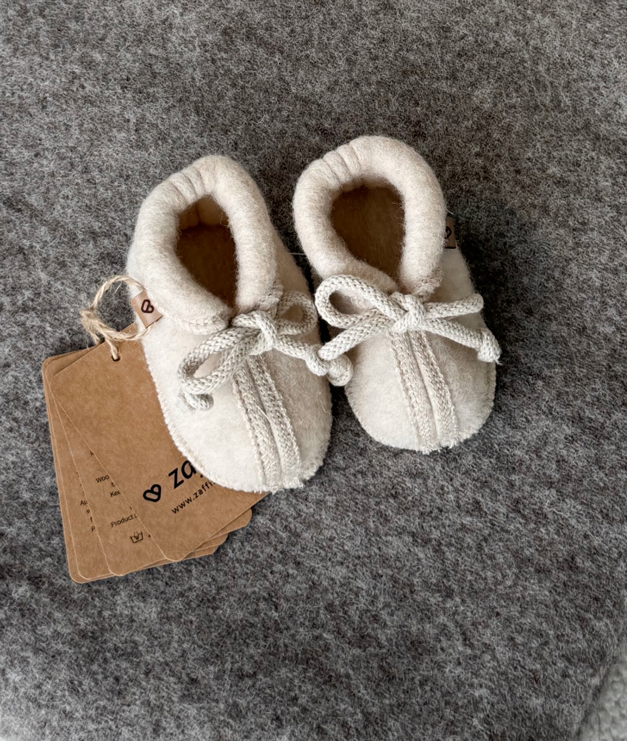 Children’s light natural wool boots, Zaffiro