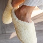 Merino wool white slippers PIENĖ, WoolLando