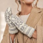 Women’s white merino wool mittens COCO, WoolLando