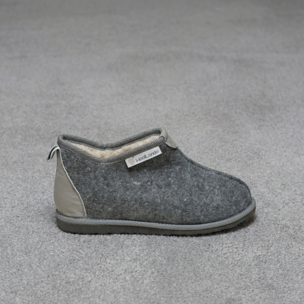 Grey natural wool felt boots, WoolLando