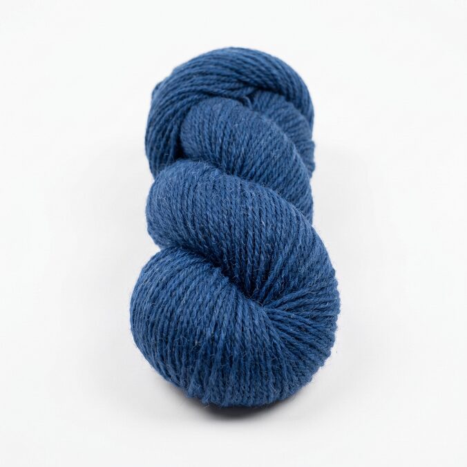 Sheep wool yarn 1 kg – DARK BLUE, WoolLando