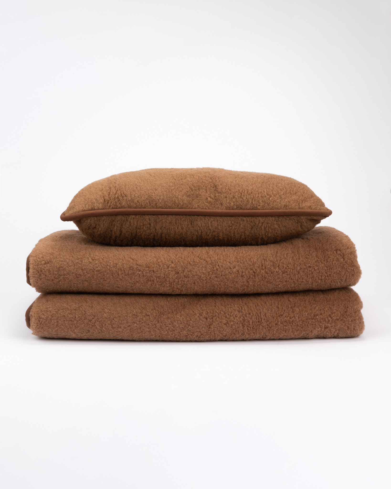 Warm camel wool bedding set, WoolLando