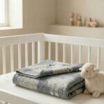 Children’s grey wool blanket LITTLE SHEEP