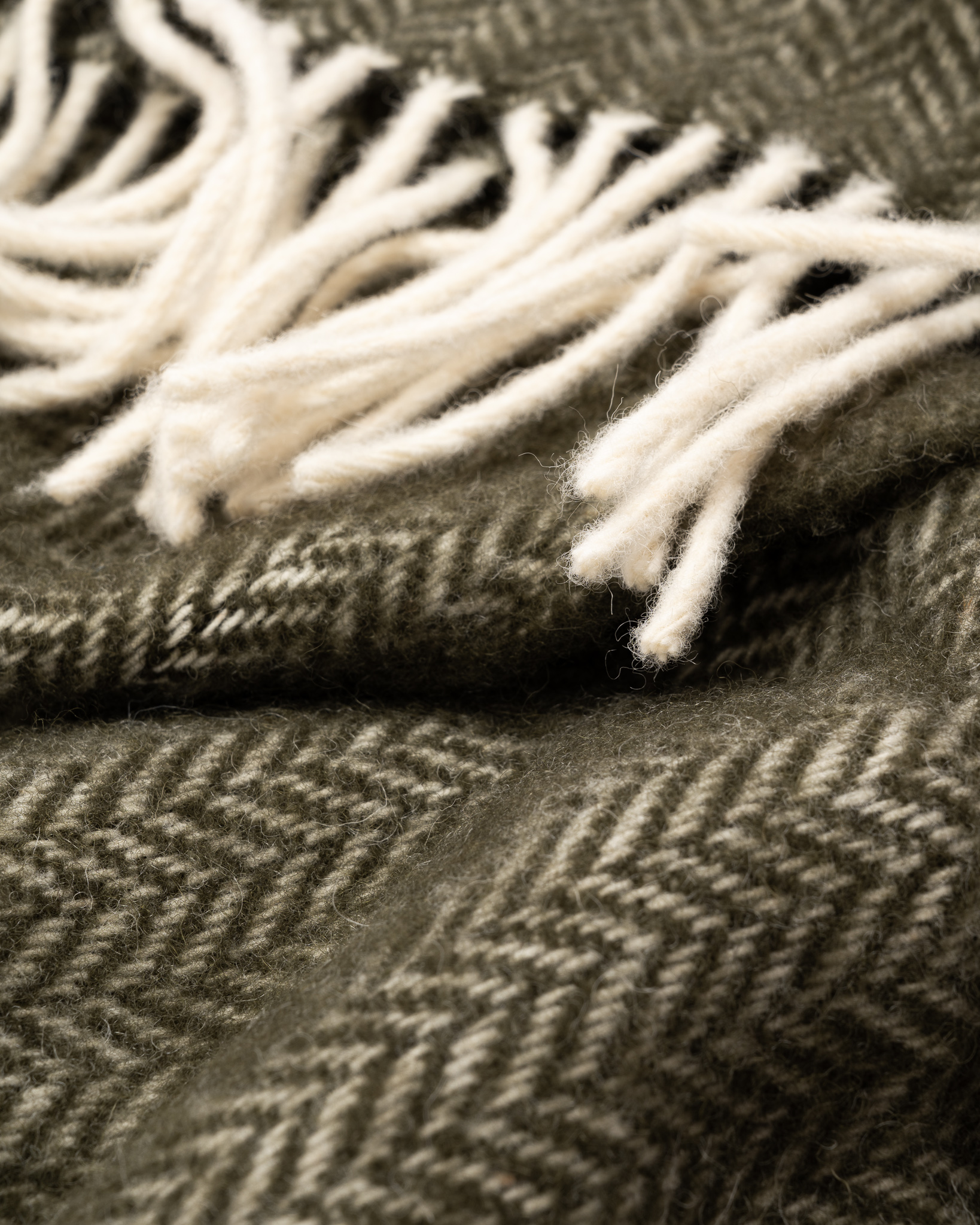 New Zealand sheep wool blanket GREEN FORREST, WoolLando