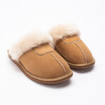 Women’s natural fur slip-on slippers CINAMONĖ, WoolLando