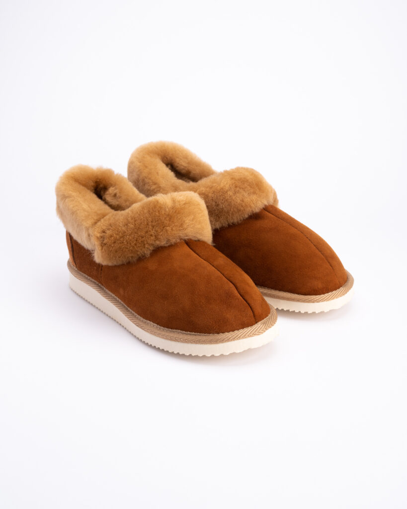 Women’s light-colored natural fur leather ankle boots TILA, WoolLando