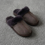 Women’s dark natural fur leather slippers KIRA, WoolLando