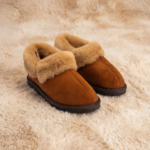 Woollen boots