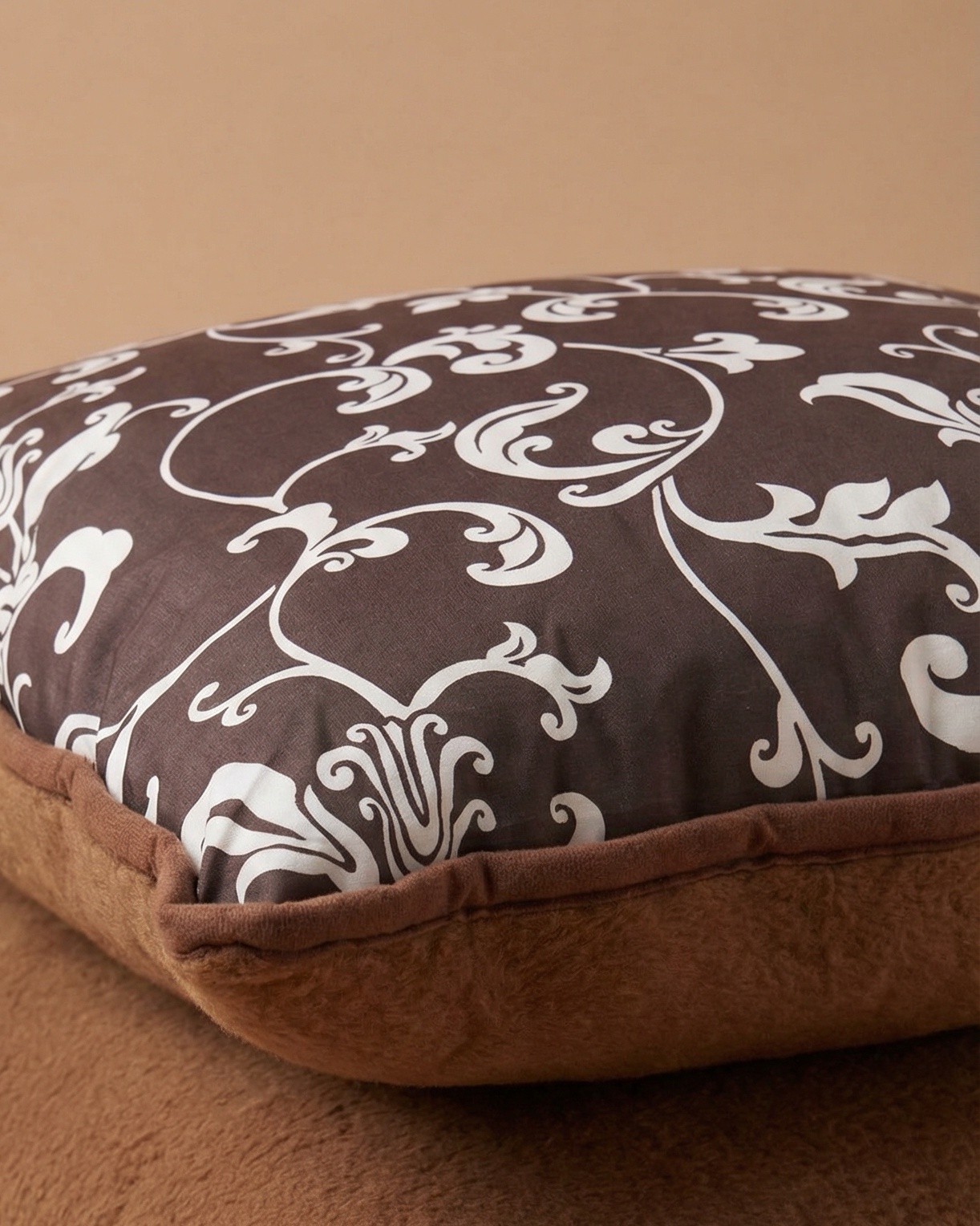 Camel wool pillow ERA, WoolLando