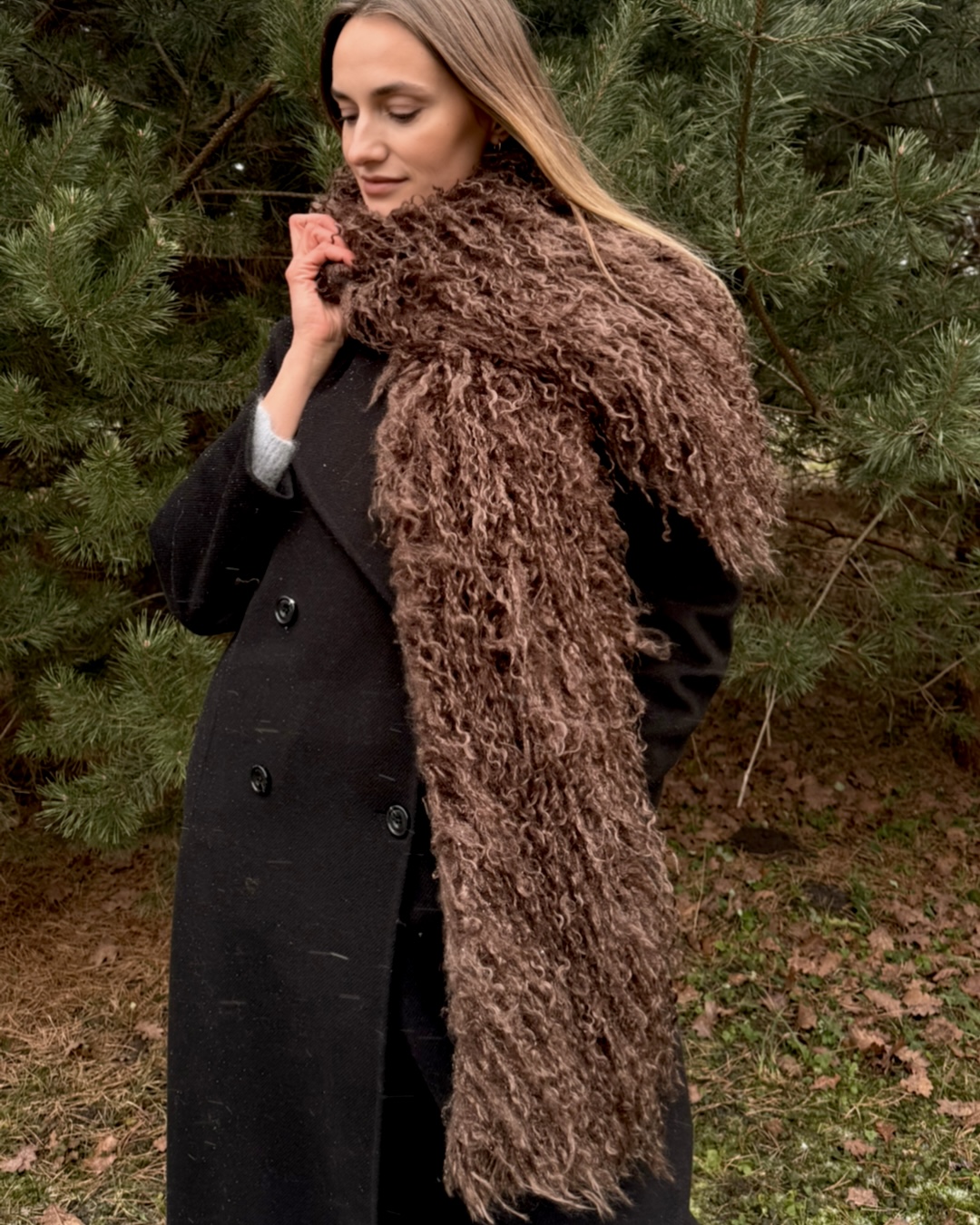 Brown long scarf in BOA style