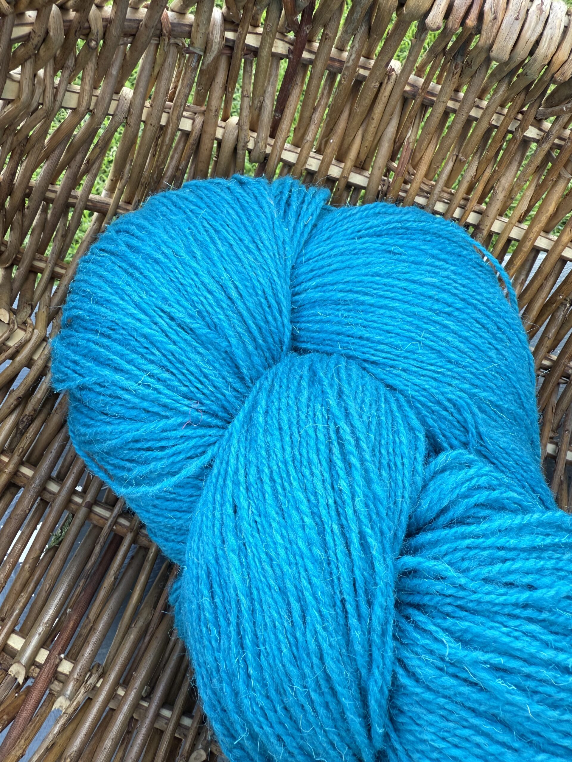 Sheep wool yarn 1 kg – LIGHT BLUE, WoolLando