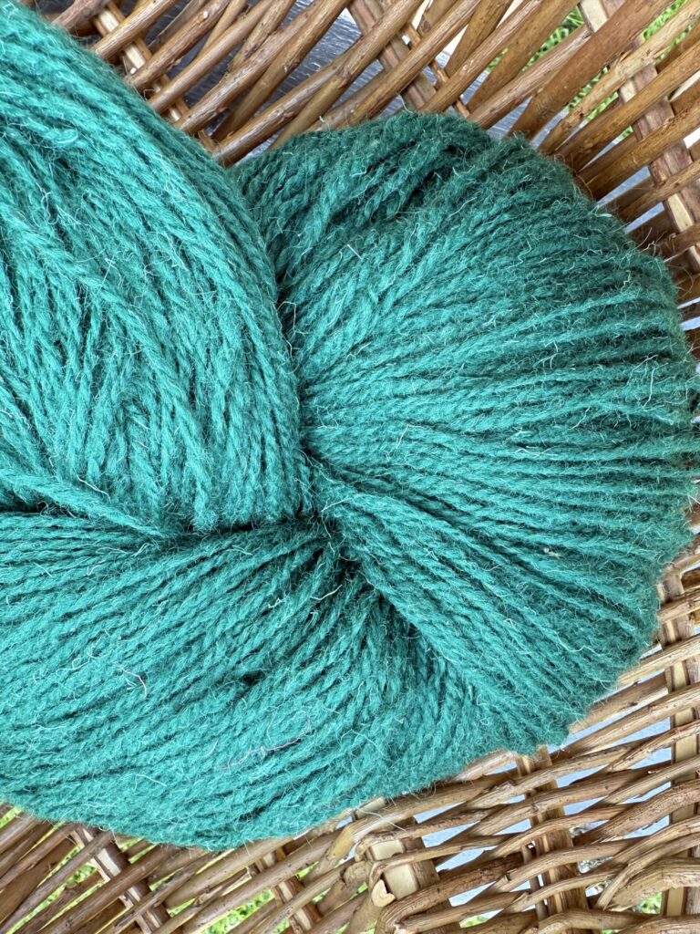 Sheep wool yarn 1 kg – TURQUOISE GREEN, WoolLando