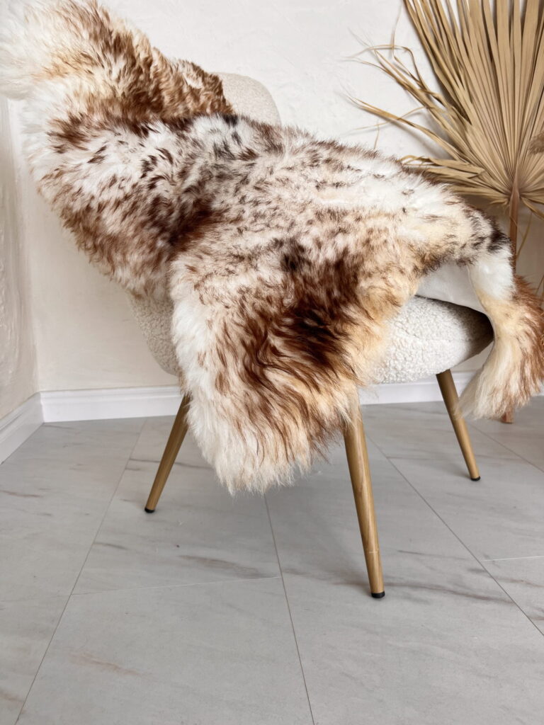 Brown thick merino sheepskin 80 × 120 cm, WoolLando