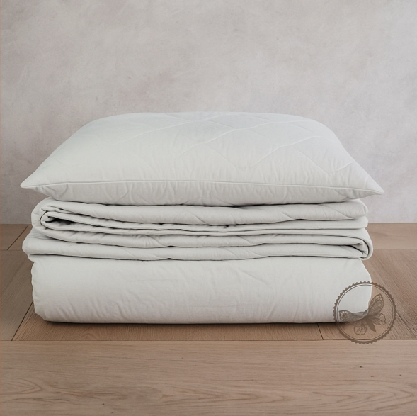 Luxury anti-allergic bedding set SILK 300 g/m²