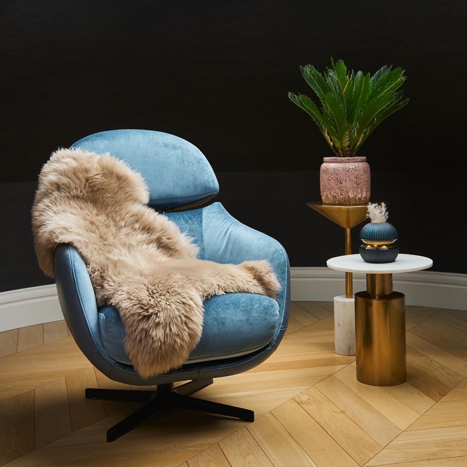 Brown thick merino sheepskin 80 × 120 cm, WoolLando