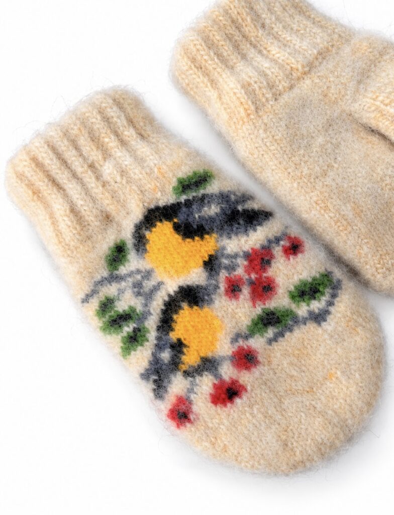Children’s wool mittens YELLOW SNOWFLAKE, WoolLando