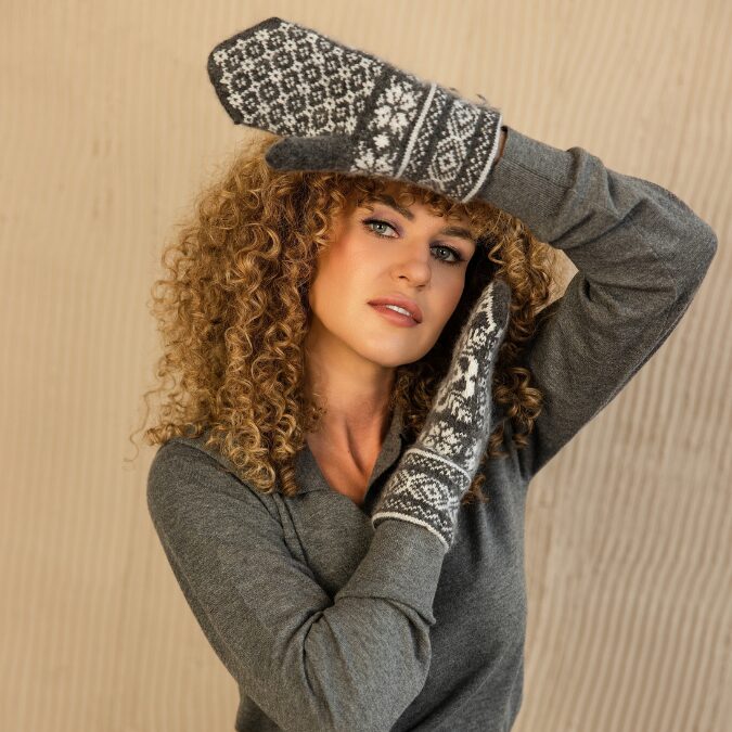 Women’s merino wool mittens COCO, WoolLando