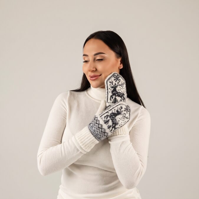 Women’s merino wool mittens FROSTY, WoolLando
