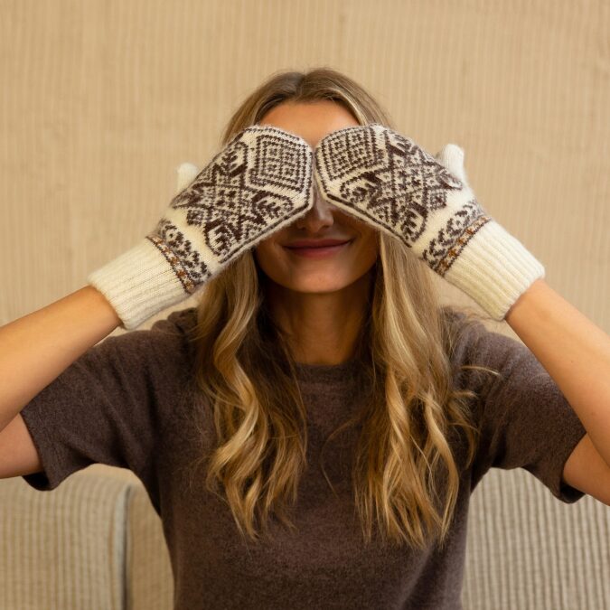 Women’s merino wool mittens FROST, WoolLando